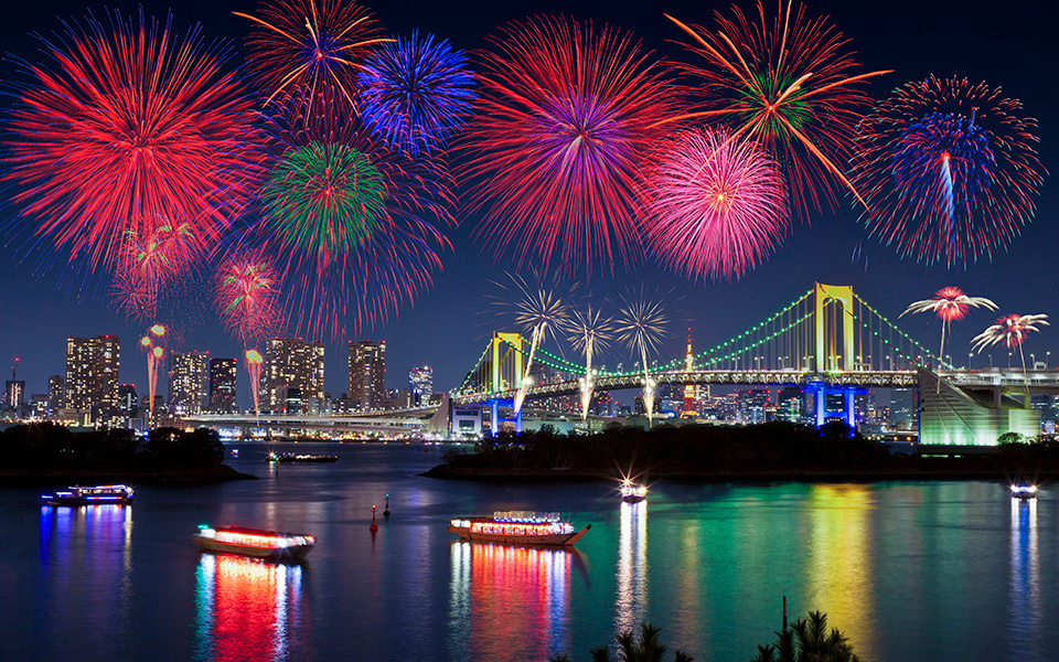 Japanese Traditions Cool Summer Pleasantly with Colors