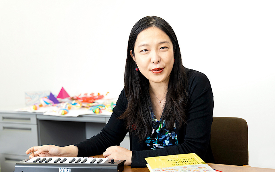 Combining STEAM Education with Playful Exploration