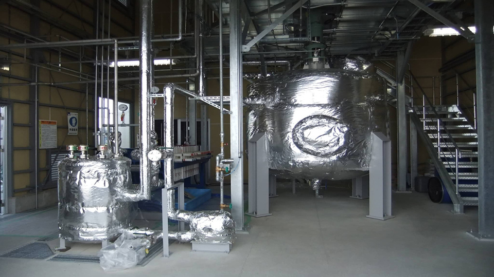 An environmental venture developed an innovative method for using waste aluminum chips to produce hydrogen.