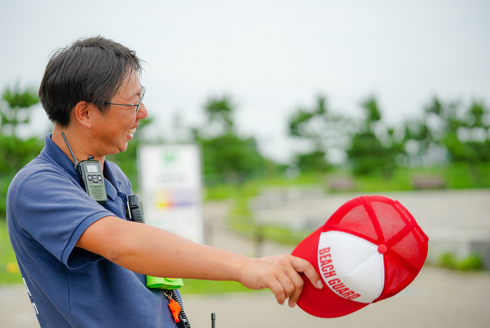 Goko Akitsugu from the Shichigahama Town Tourism Association smiling