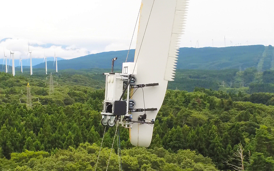 Robots and AI Take Wind Turbine Maintenance Tech to New Heights